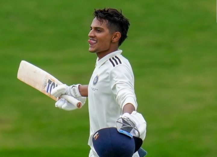 Duleep_Trophy_1791611336818_UMvr_1791611344239_RDad_bad3b5bf-2ff0-4b91-8780-14ca78bc50f5_G1zF