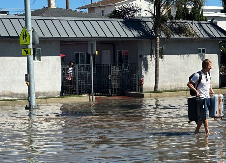 Extreme-Weather-California-4_1791656716204_iZz9_1791657129525_kpnH_98910591-8d8a-452a-b7b9-da52b4a6e6f2_Cwxa