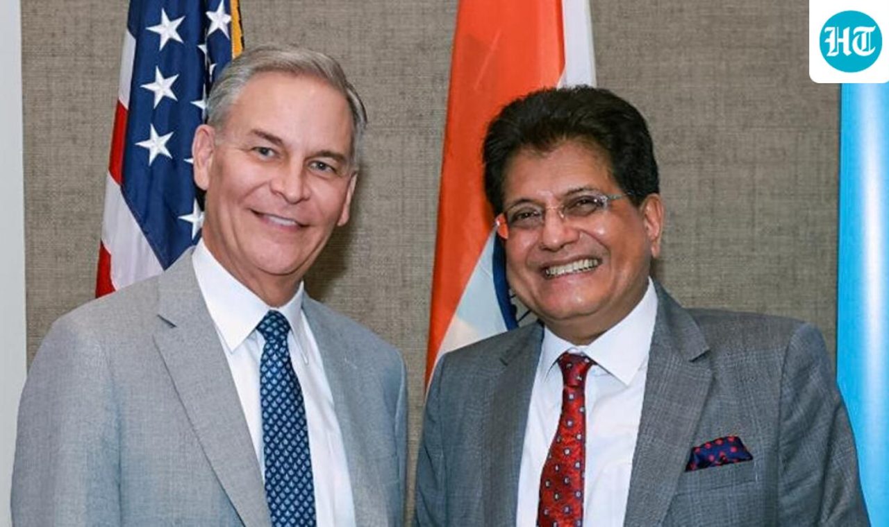 Commerce-and-industry-minister-Piyush-Goyal-arrive_1790782420707_OcW7