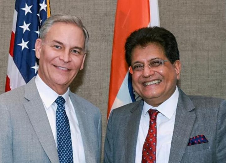 Commerce-and-industry-minister-Piyush-Goyal-arrive_1790782420707_OcW7