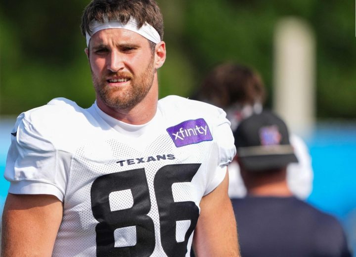 FBN-SPO-HOUSTON-TEXANS-AND_1790534902121_yXtw_1790534902277_fJrB_9316ae20-2c00-409e-a186-9c88a2219a36_5ZFV