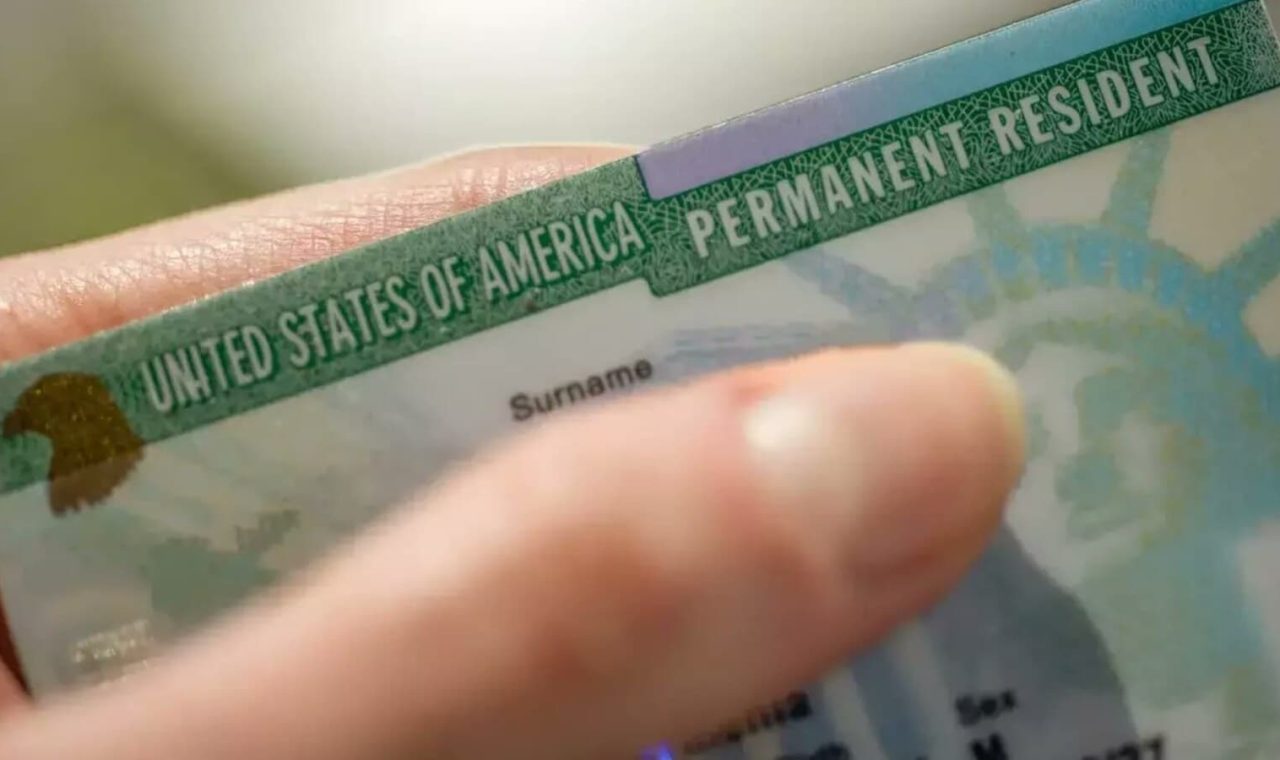 greencard_1760566595704_1760566613817_1790698995881_tuct_062725dd-b4a3-41c1-bff9-19290a9b856a_WQll