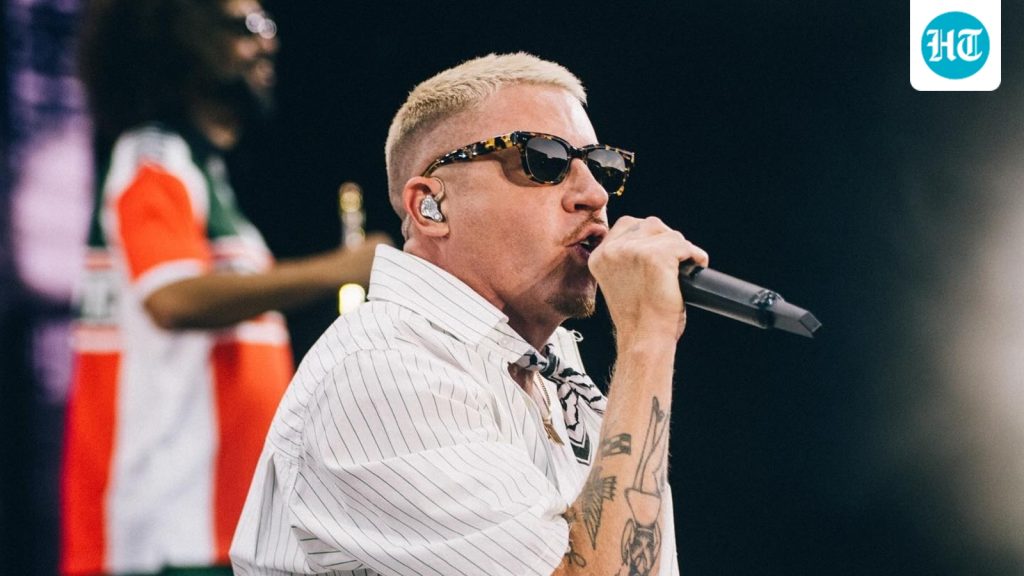 macklemore__1790402203287_a0dI_1790402203415_3Elw_6bfe4fde-b4cf-4cbd-be79-577c012600ea_4oR5
