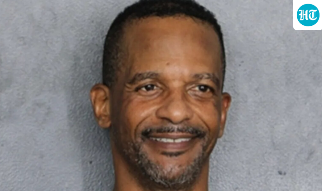 mugshott_1789257104877_cc9121e0-35a5-465d-b4f9-3f5f0c63a332_1789257109862_3e53235f-3d4d-4ceb-838e-8c814f49eac8_bd6d8f55-9f70-4ddb-a0cf-f57d5a288820_f0757ba5-f295-4899-b454-6b36b4ce335f