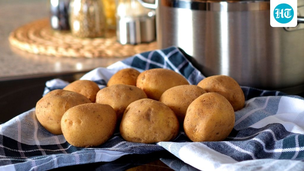 potato-cook-pot-eat-45247_1789489984863_cPNa_1789490018725_6eoh_c98e81bb-e26e-4d3b-8ee7-b59290ba1c28_K0ph