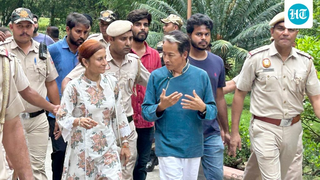 sonam_wangchuk__1789962108512_X4cK_1789962108689_nHnO_cd5cfc6d-fa2d-4b31-a772-dd0c4f2c58b2_FUYh